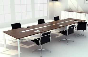 板式辦公家具具有哪些優(yōu)勢？