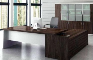 大班臺(tái)老板桌該如何選擇？