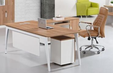 板式大班臺保養(yǎng)需要注意哪些？