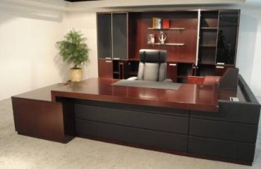 總裁辦公桌要怎么擺放？