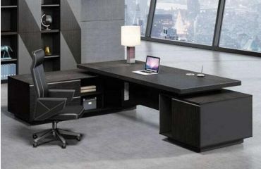 實(shí)木和板式大班臺(tái)哪種比較好？