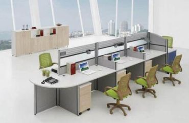 員工辦公桌應(yīng)該要怎么放？