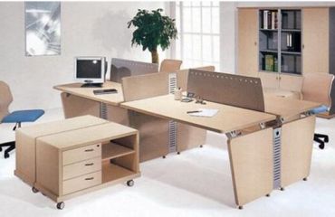 員工辦公桌在公共場(chǎng)所中的用法