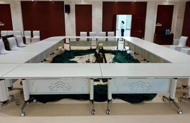 辦公家具不合格的是什么樣的？選購時(shí)要注意什么？